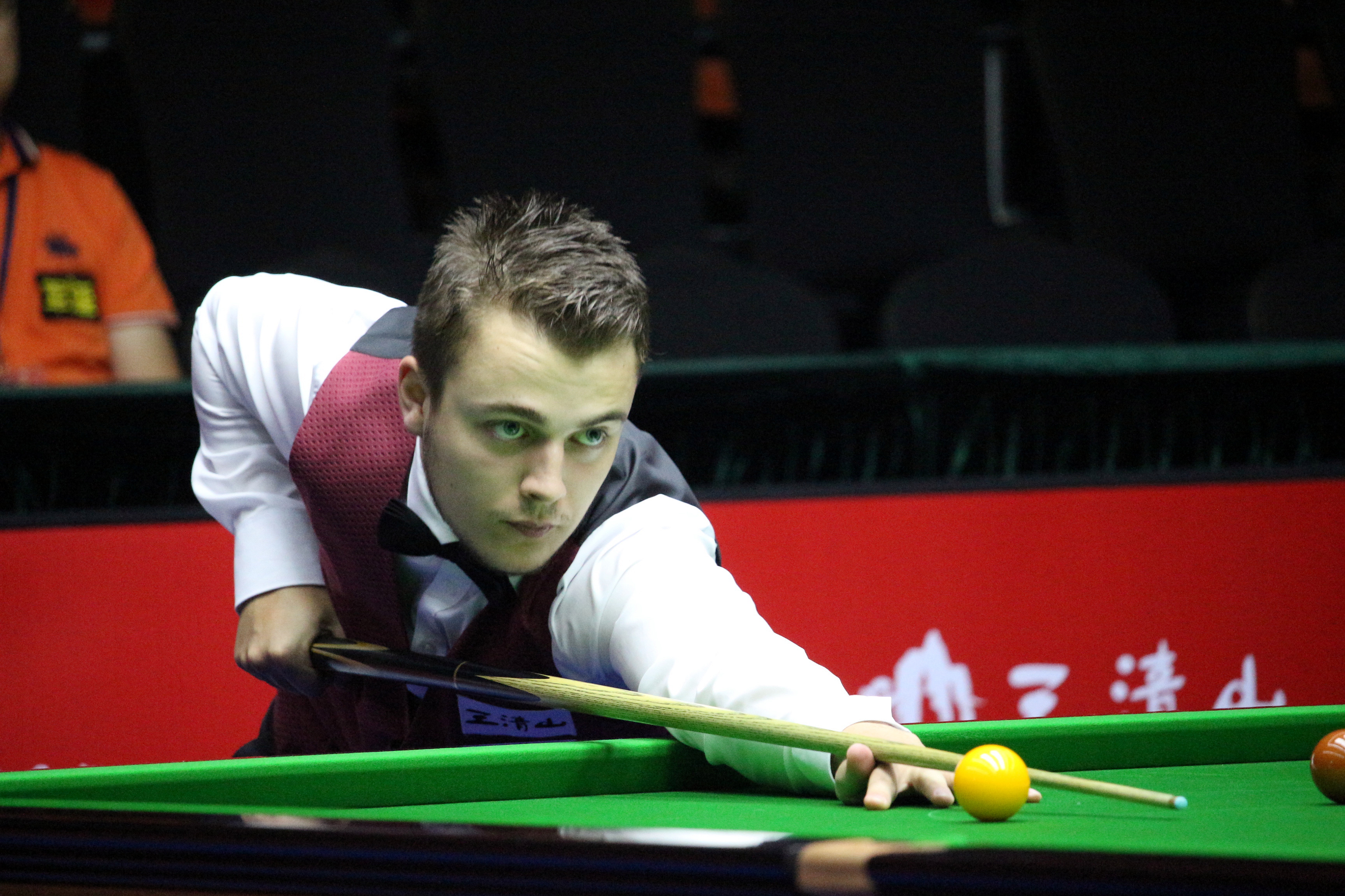 一开始她只 一开始她只